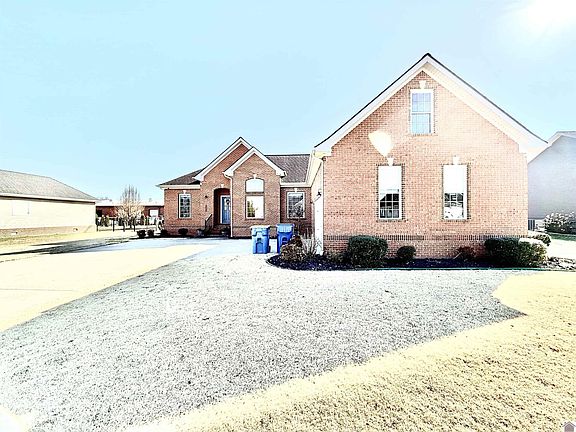 2nd image of 2255 Hal Dr