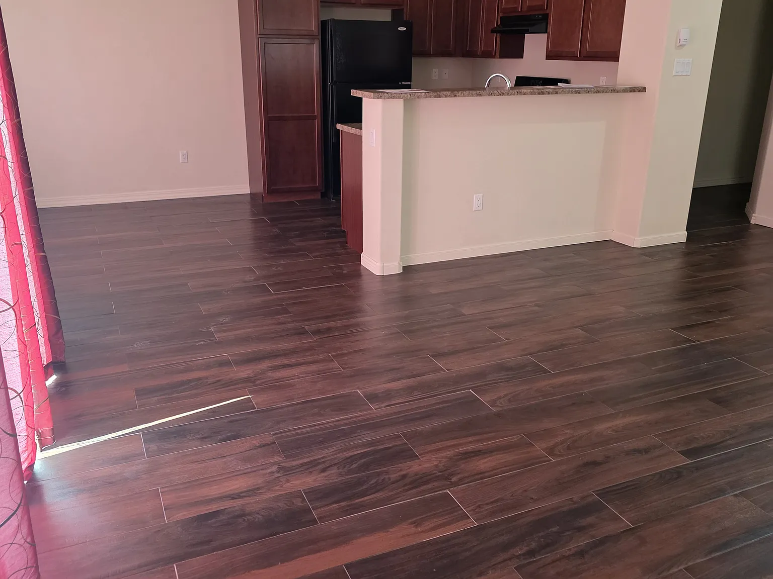 3 bed, 1460 sqft, $3,500 — Photo 4