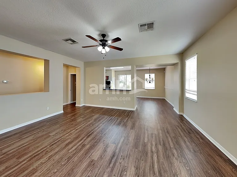 517 Vicks Landing Dr — Photo 4