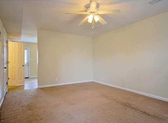 3rd image of 248-2A-2D Executive Ave