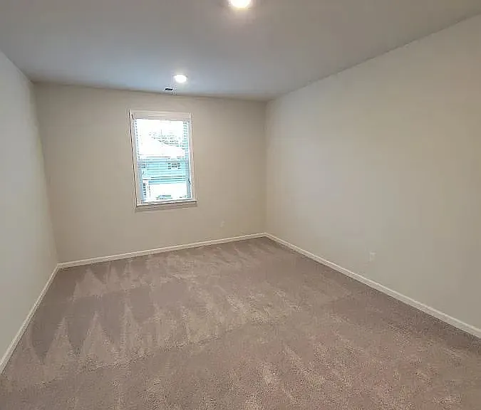 604 Cunninghame Ct — Photo 20