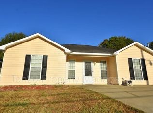 1934 Knowles Rd, Phenix City, AL 36869