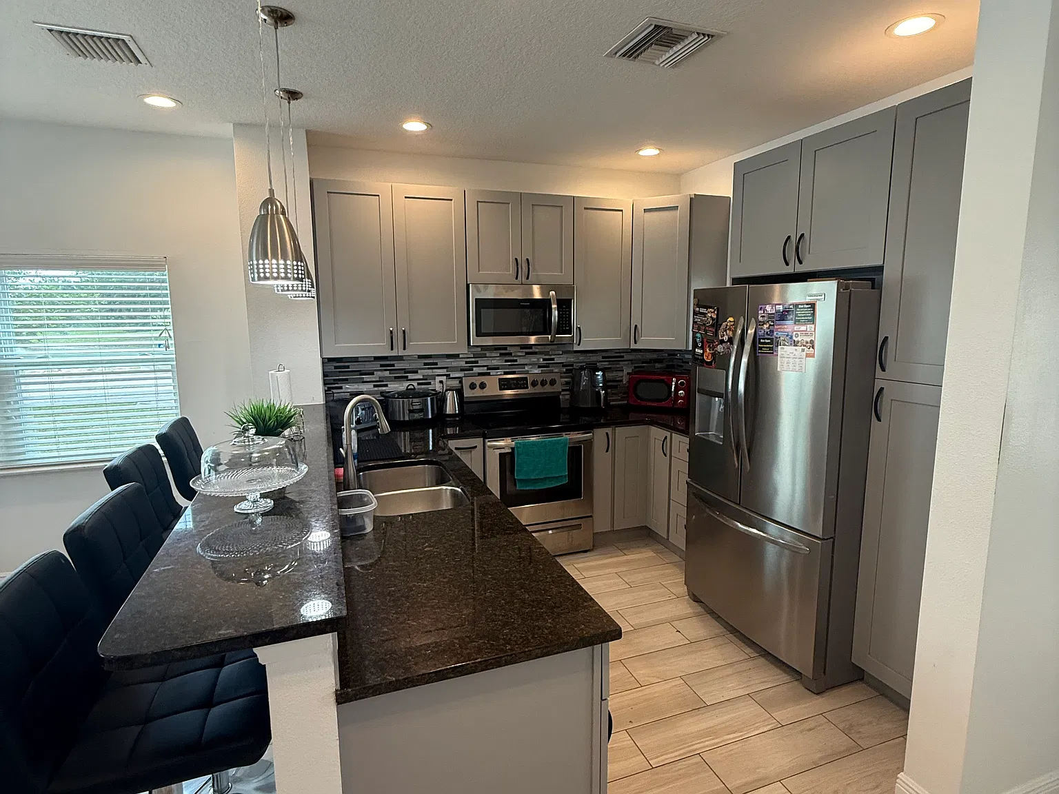 3 bed, 1509 sqft, $2,500 — Photo 2