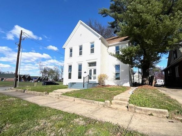 800 SE 6th St #4