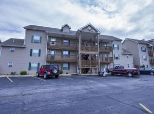 690 Fall Creek Dr APT 1, Branson, MO 65616
