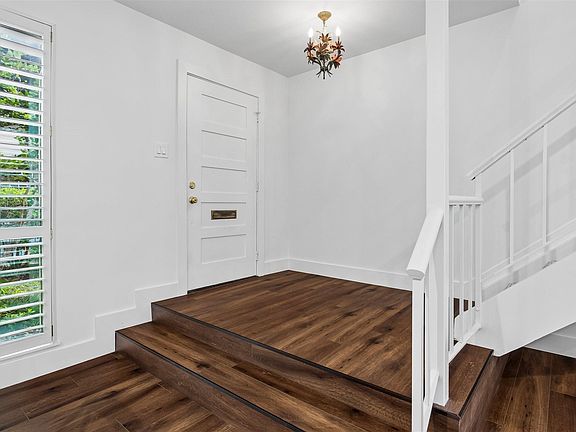 2nd image of 5803 Lynbrook Dr #80