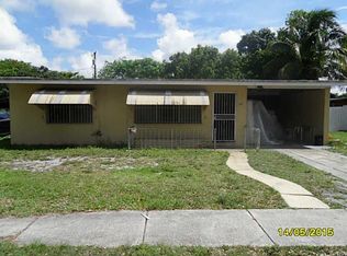 1040 NW 134th St, North Miami, FL 33168