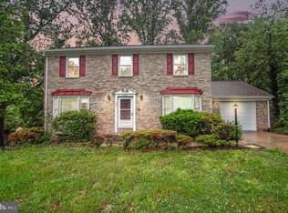 16200 Edgewood Dr, Dumfries, VA 22025
