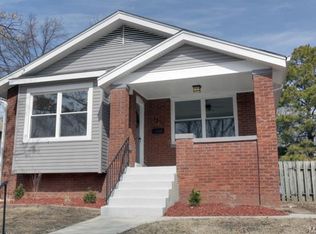 7235 Zephyr Pl, Saint Louis, MO 63143