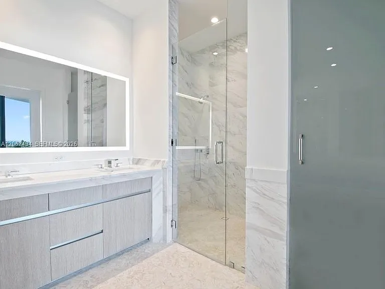2811 S Bayshore Dr #5C — Photo 14