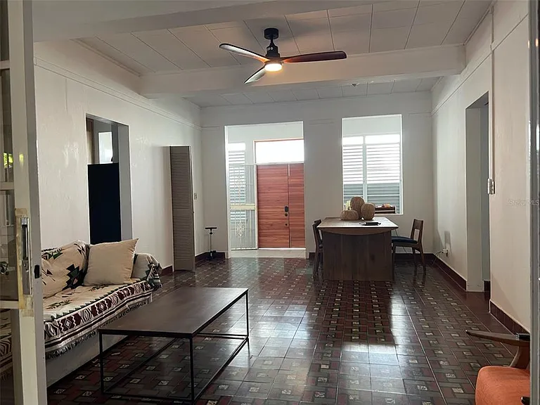 Circulo C Casa En Ramey #213-A — Photo 15