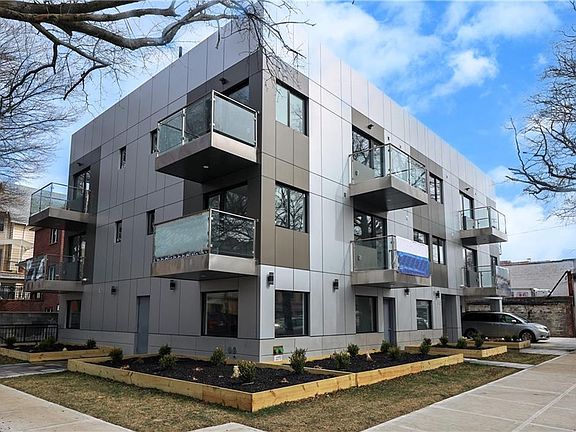 4th image of 1755 Benson Ave #3B