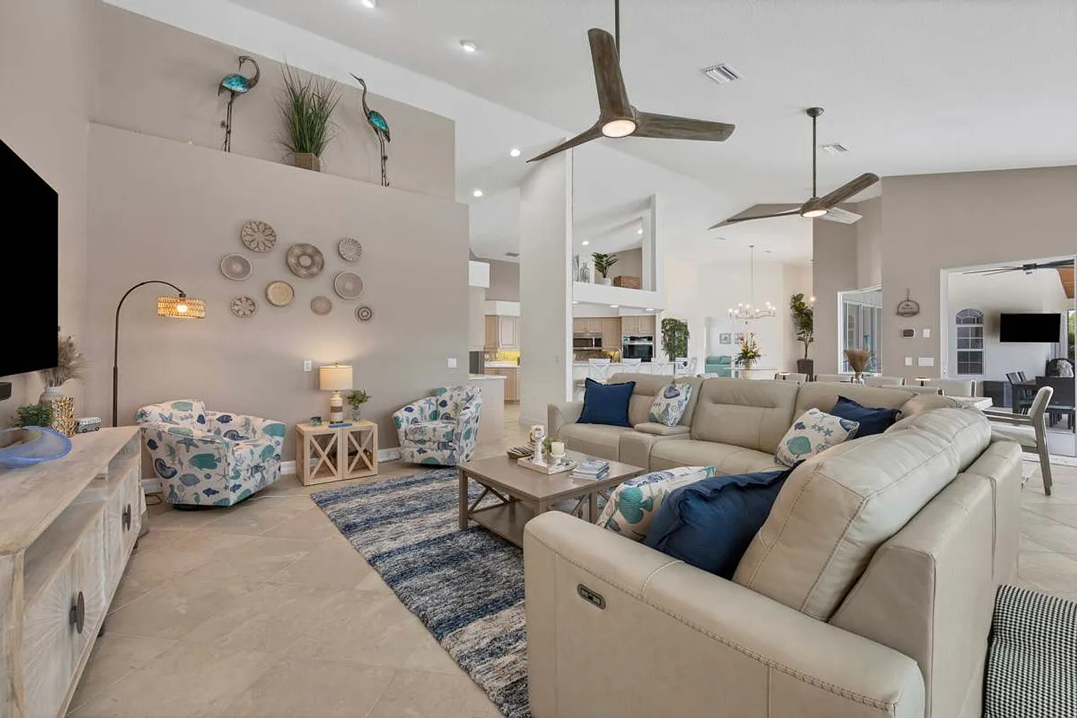 5 bed, 3.0 bath, 3218 sqft, $10,218 — Photo 1