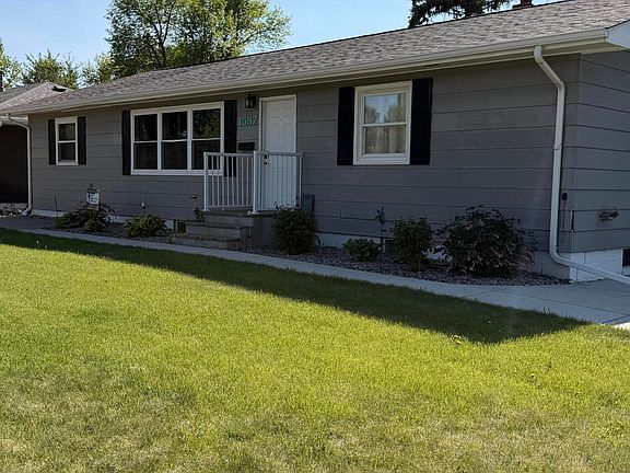 2nd image of 1537 4th Ave NE