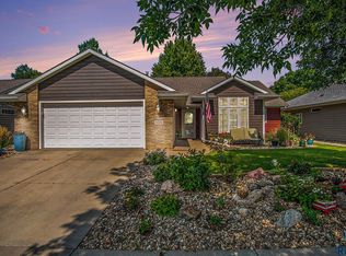 124 E Leighton St, Brandon, SD 57005