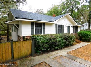 1611 Edinburgh Ave, Pt Royal, SC 29935