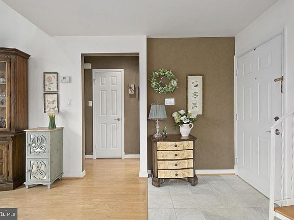 4th image of 10828 Antigua Ter APT 201