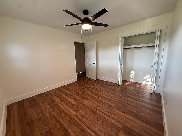 106 James St — Photo 33