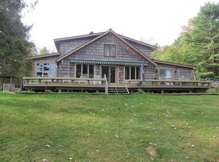 72 Nesbitt Rd, Cambridge, NY 12816