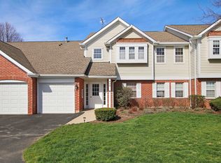 240 Winnsboro Ct UNIT D, Schaumburg, IL 60193