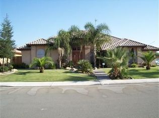 15922 Opus One Dr, Bakersfield, CA