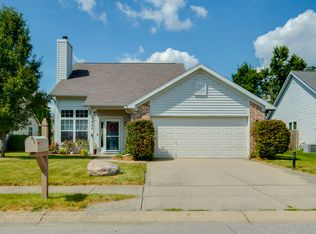 742 Hawthorne Ln, Brownsburg, IN 46112