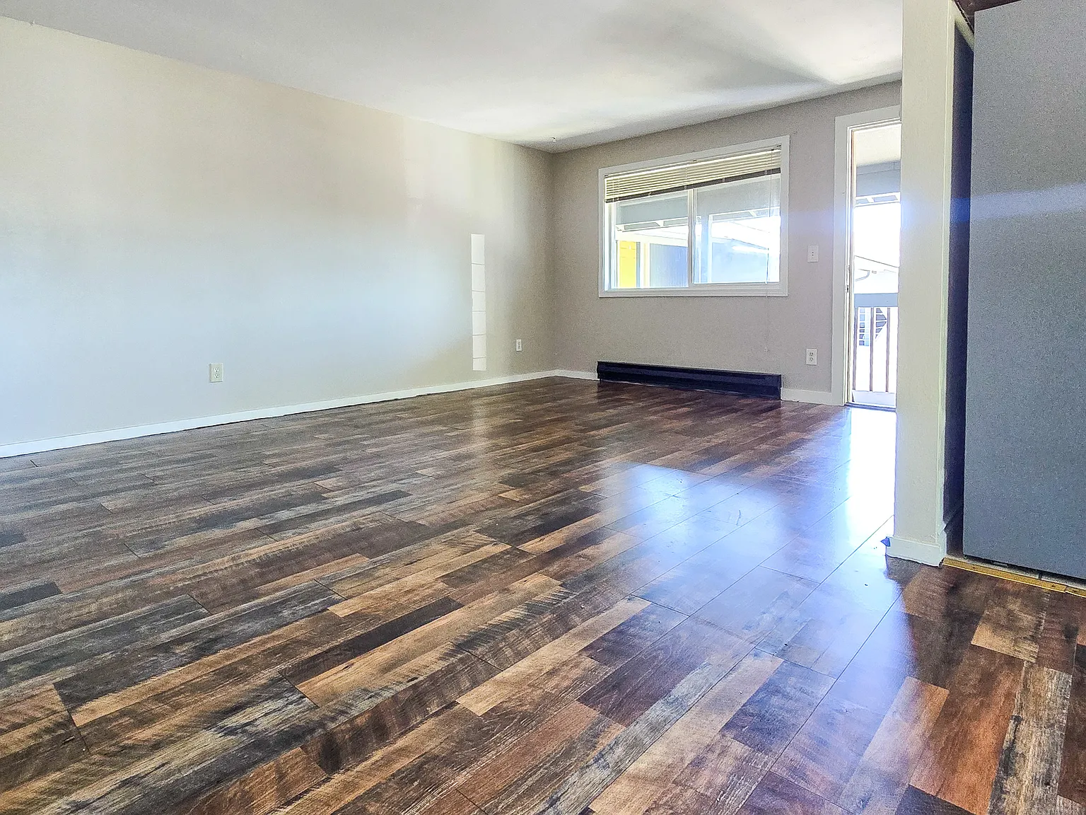 2 bed, 900 sqft, $1,150 — Photo 2