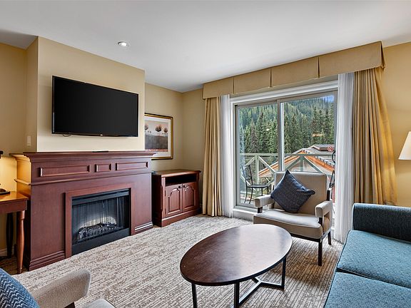 4th image of 3250 Village Way #1411C
