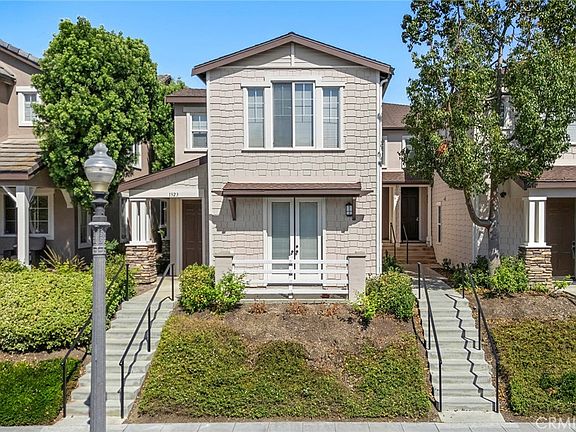 2nd image of 1317 McFadden Dr