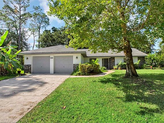 2nd image of 1534 Camellia Ct