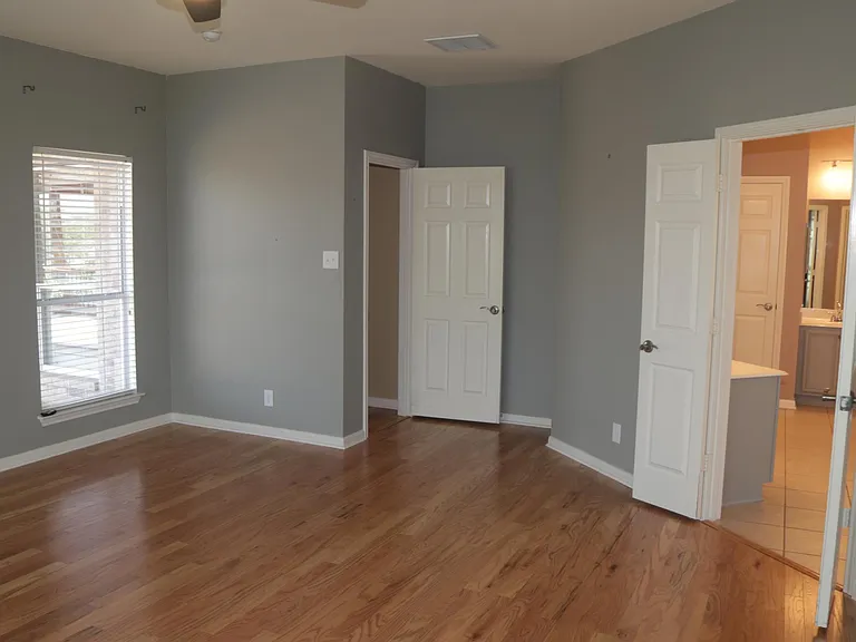 239 Sable Fls — Photo 16