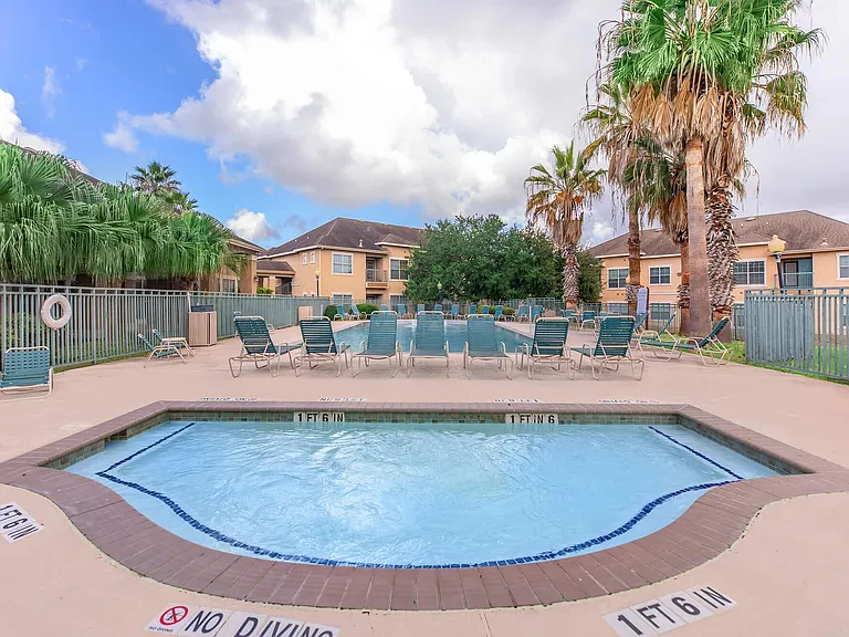 10342 River Run Blvd — Photo 4