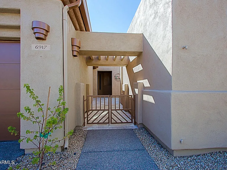 6917 E Sienna Bouquet Pl — Photo 6