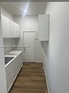 2nd image of 213 NE 27th St #A