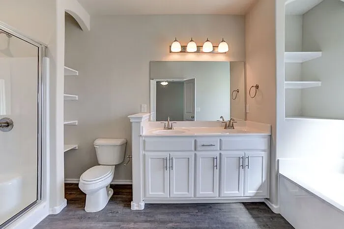 7724 S Chestnut Ave — Photo 19