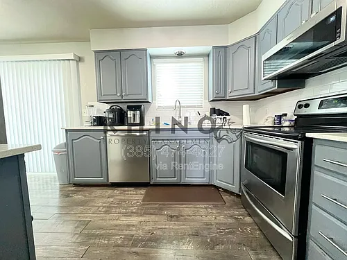 5658 South Village Cir #4 Photo 1