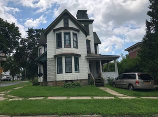28 Orchard St, Canajoharie, NY 13317