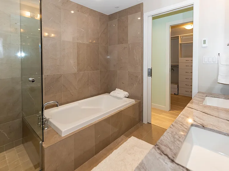 1163 Cordova St W — Photo 19