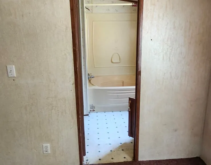 8364 Cedar St #10 — Photo 16