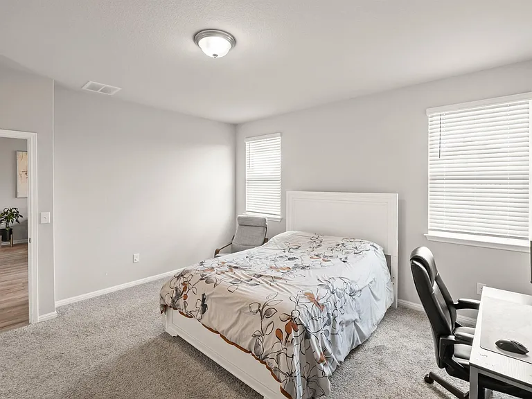 501 Dubina Ave — Photo 21