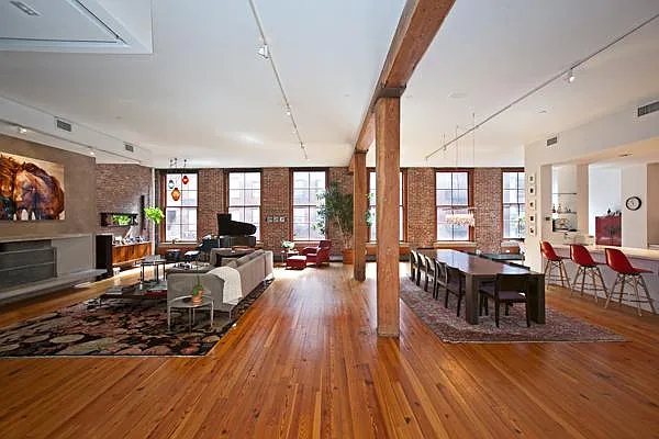 Sold by Town Residential | media 19