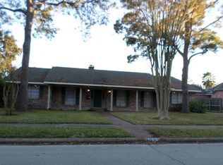 5023 Glenmeadow Dr, Houston, TX 77096
