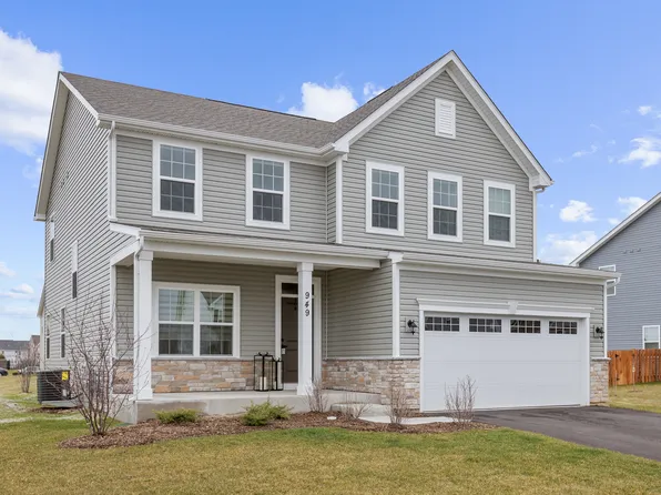 949 Mario Ln, Gilberts, IL 60136
