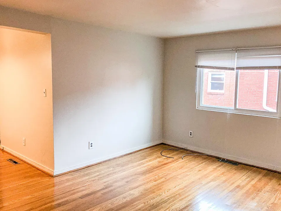 Open floor plan Dining & Living