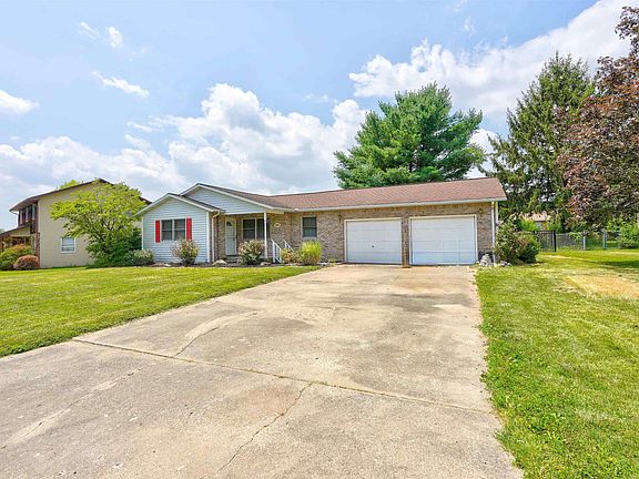 2nd image of 139 Daleview Dr