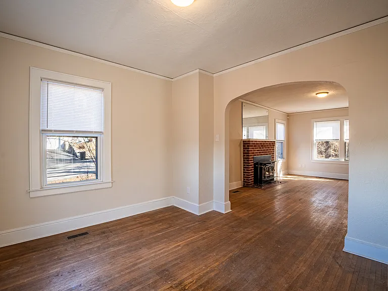 228 Crawford St #B — Photo 22