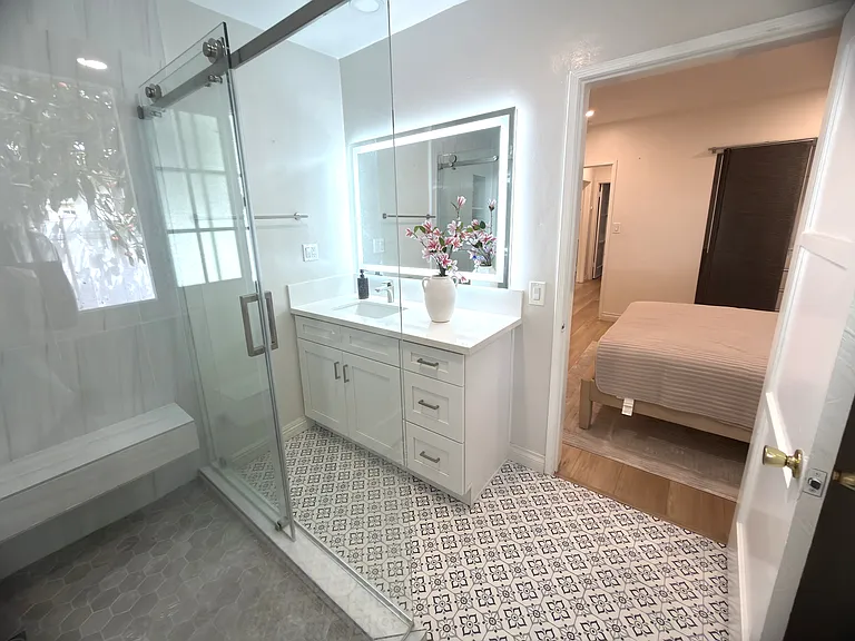 6718 N Golden West Ave — Photo 11