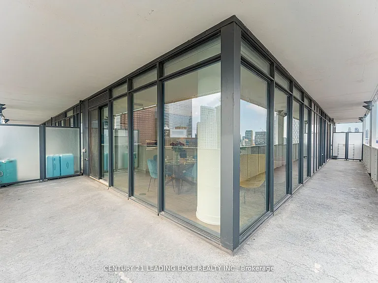 20 Lombard St #3603 — Photo 26