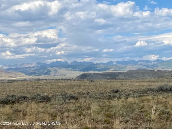 19 Blackburn Ln, Pinedale, WY 82941