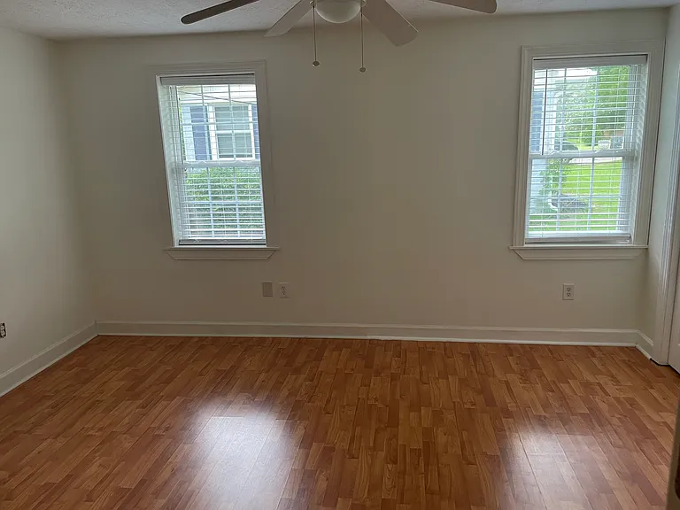 2421 Persimmon Rd — Photo 20